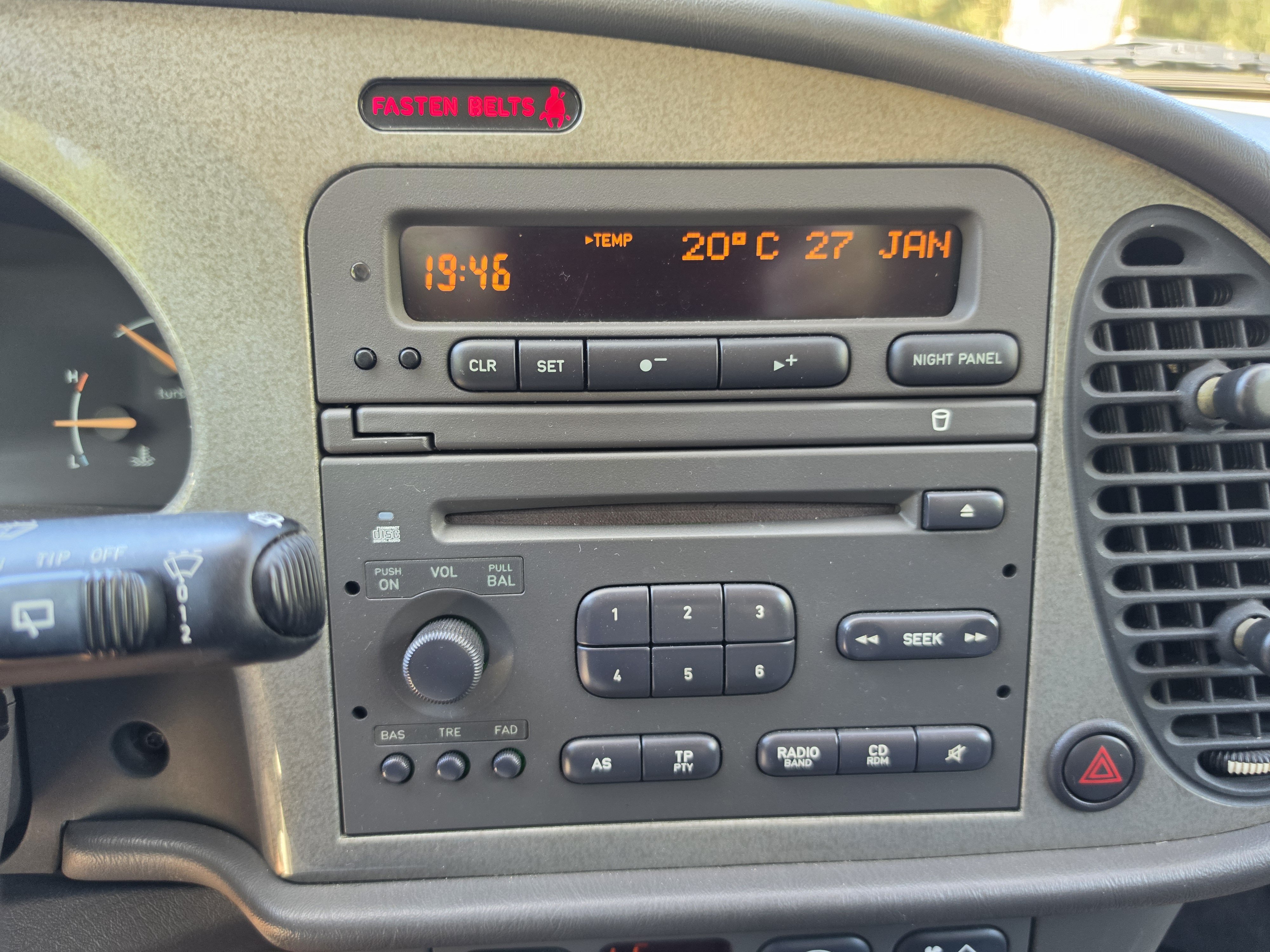Vehicle Image 24