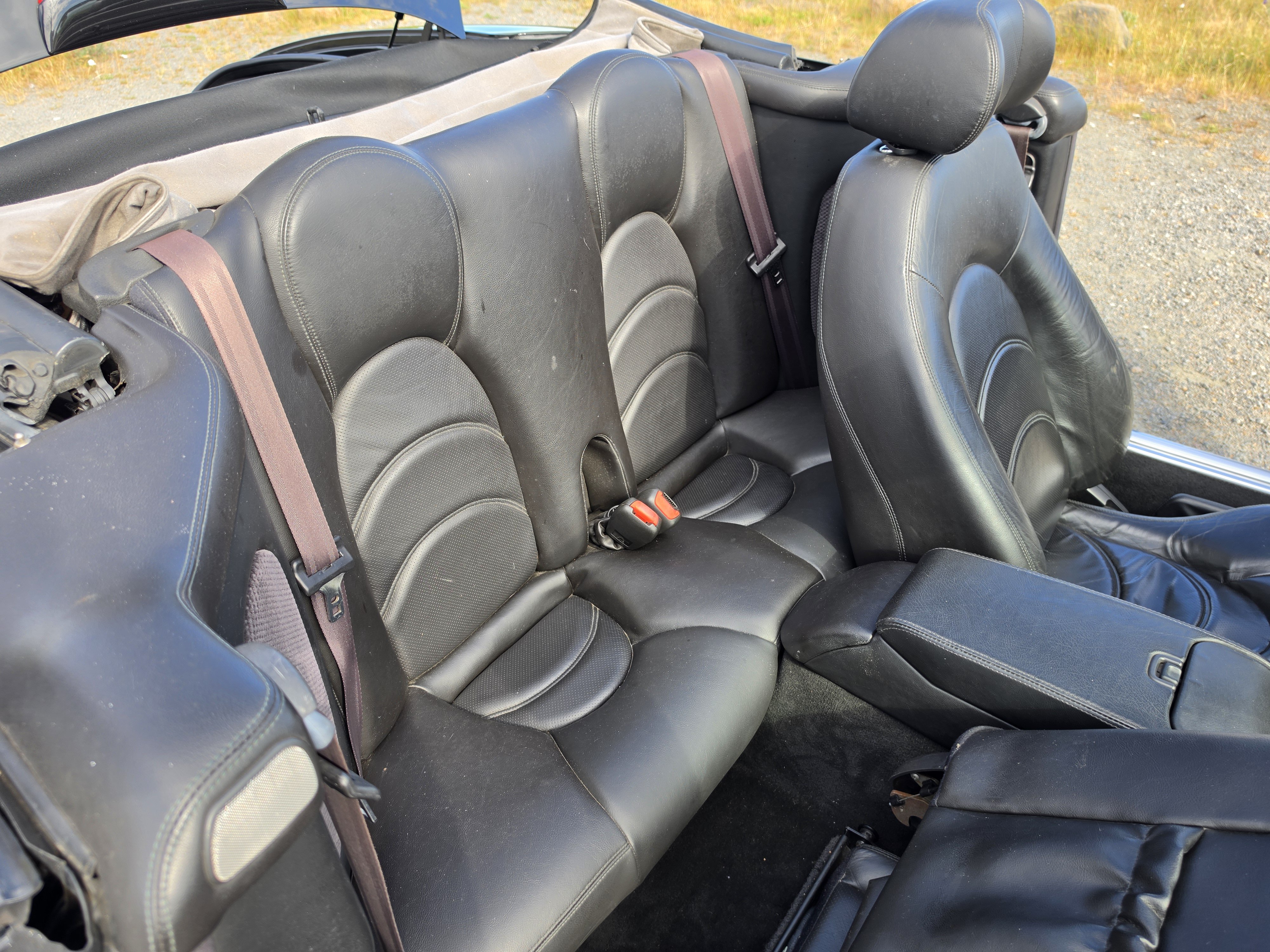 Vehicle Image 32