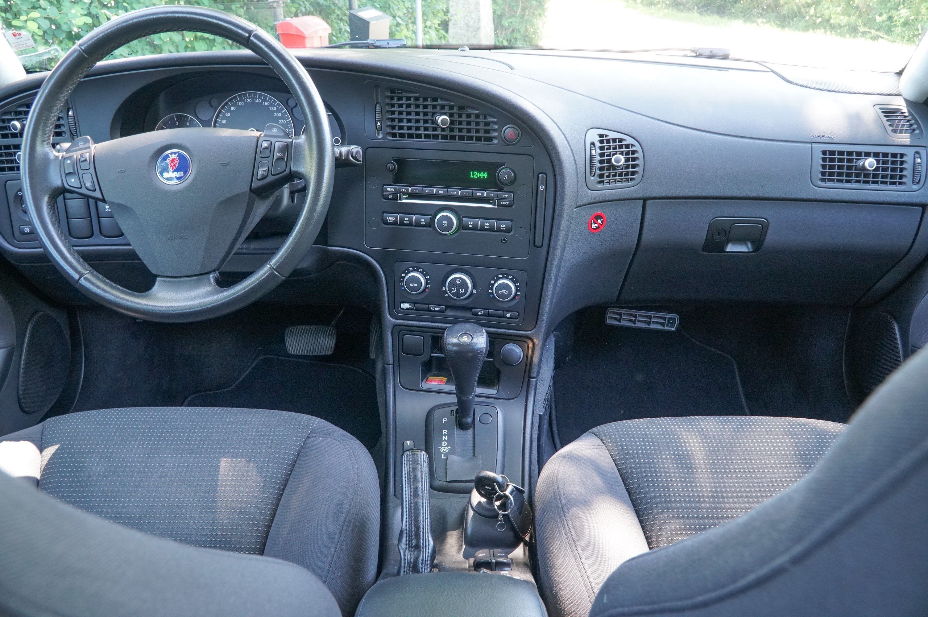Vehicle Image 76