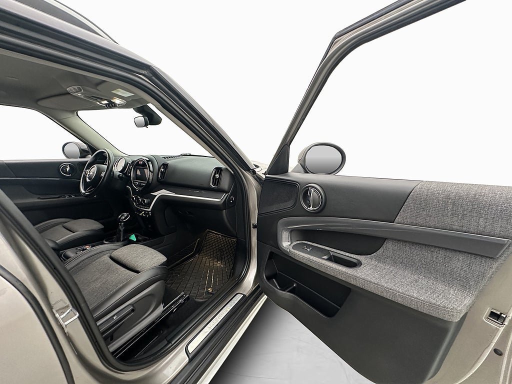 Vehicle Image 27