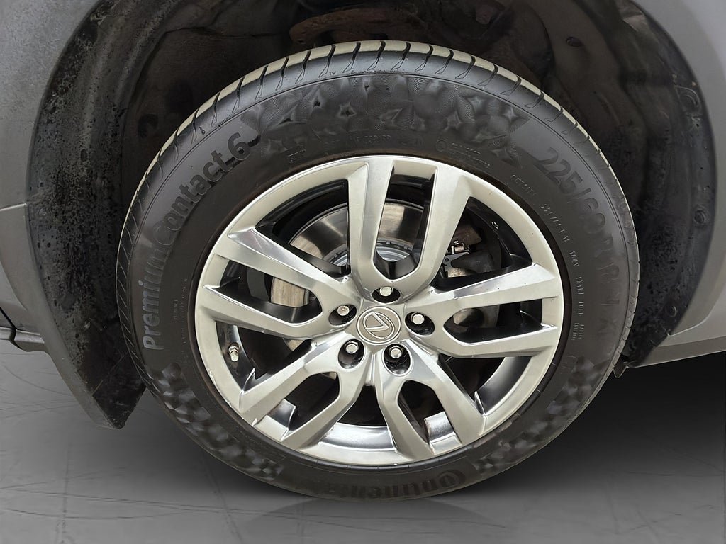 Vehicle Image 31