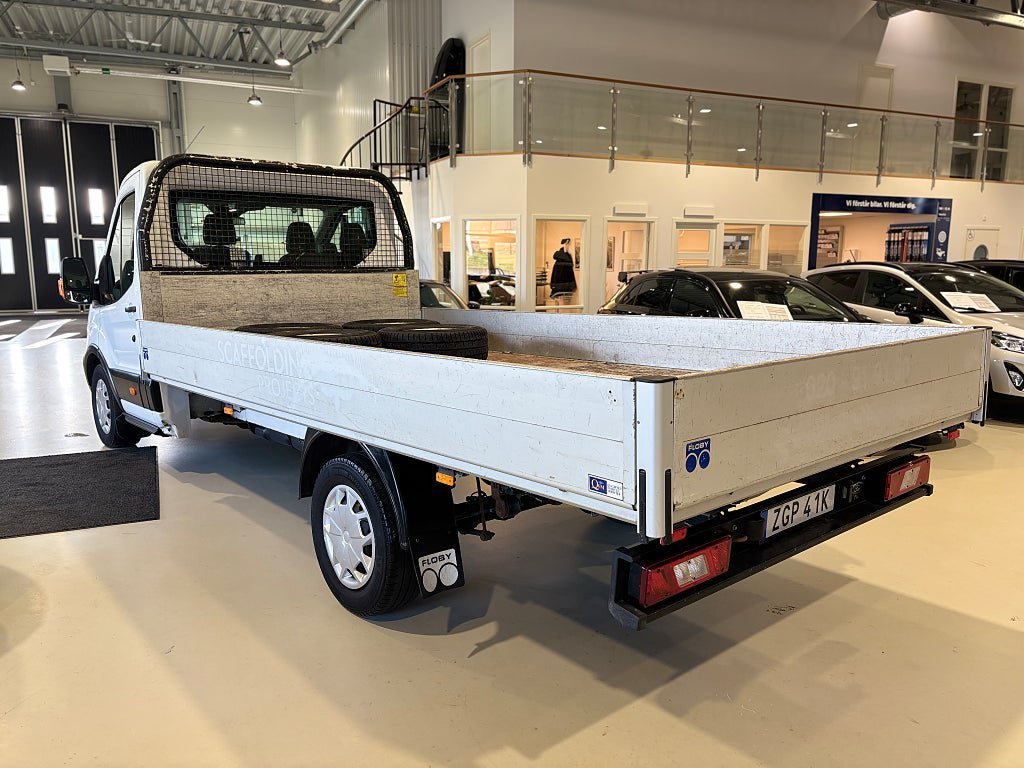 Vehicle Image 15