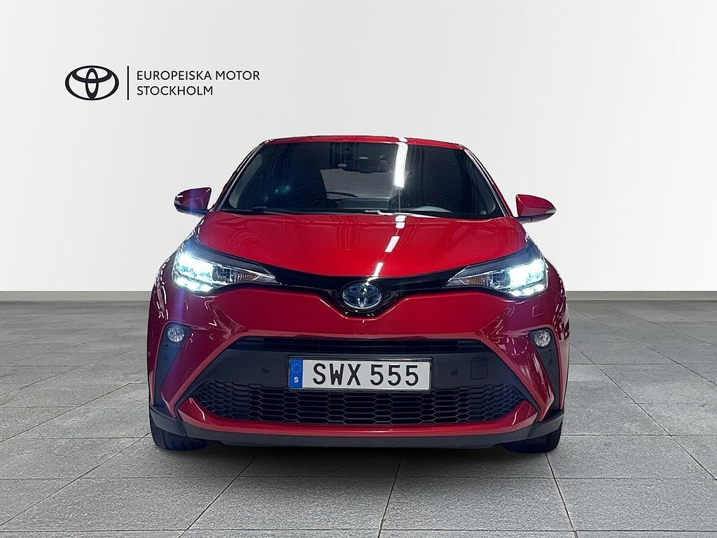 Vehicle Image 6