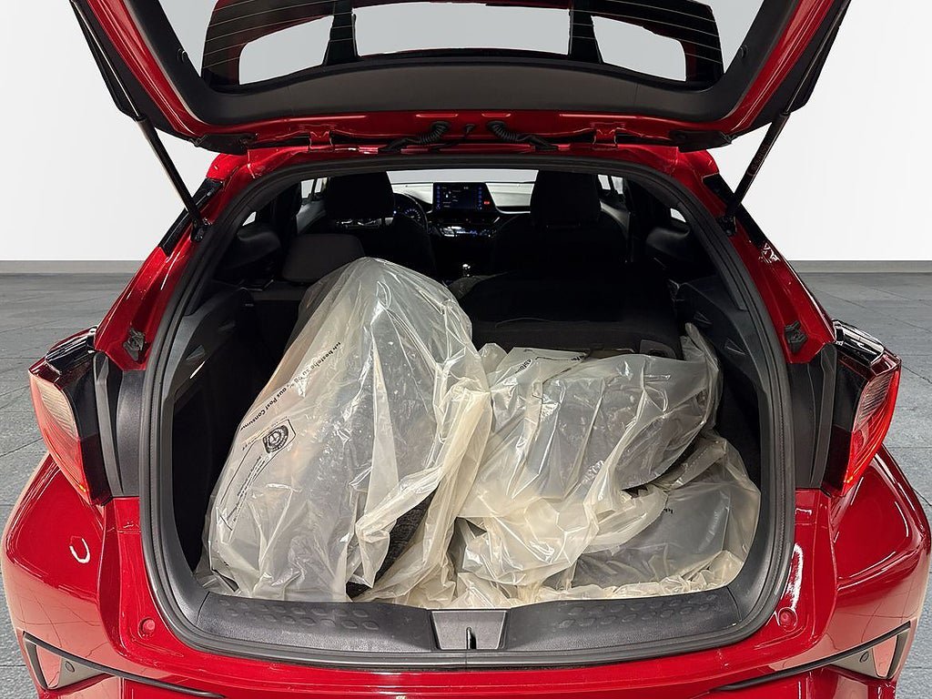 Vehicle Image 11