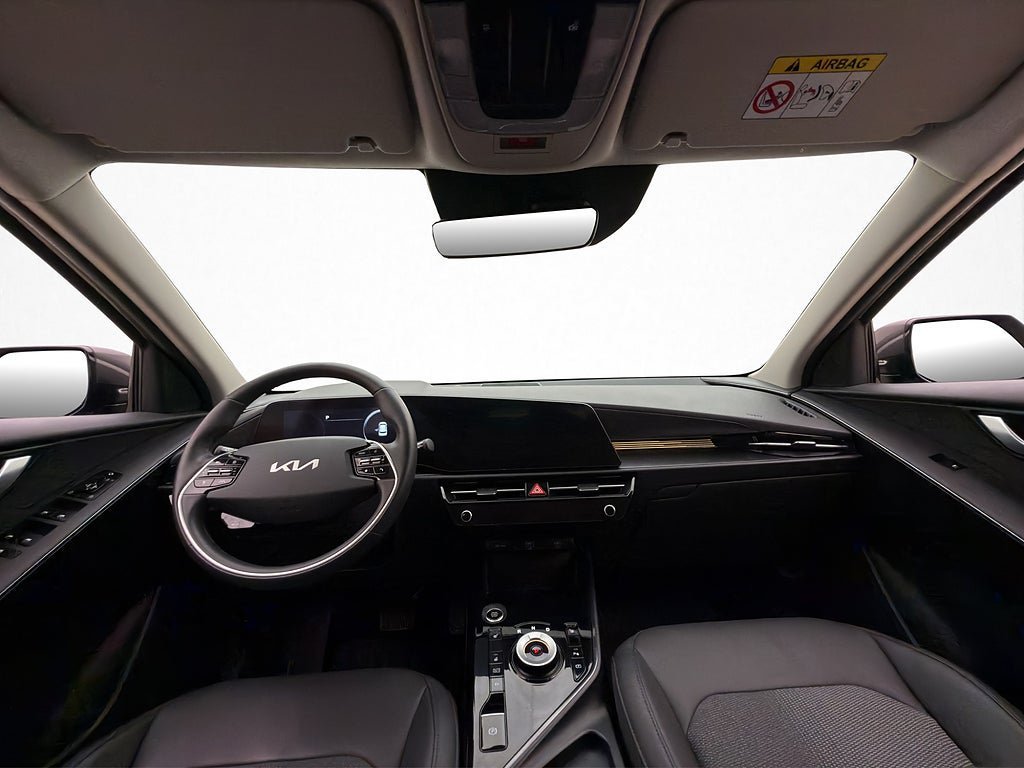 Vehicle Image 37