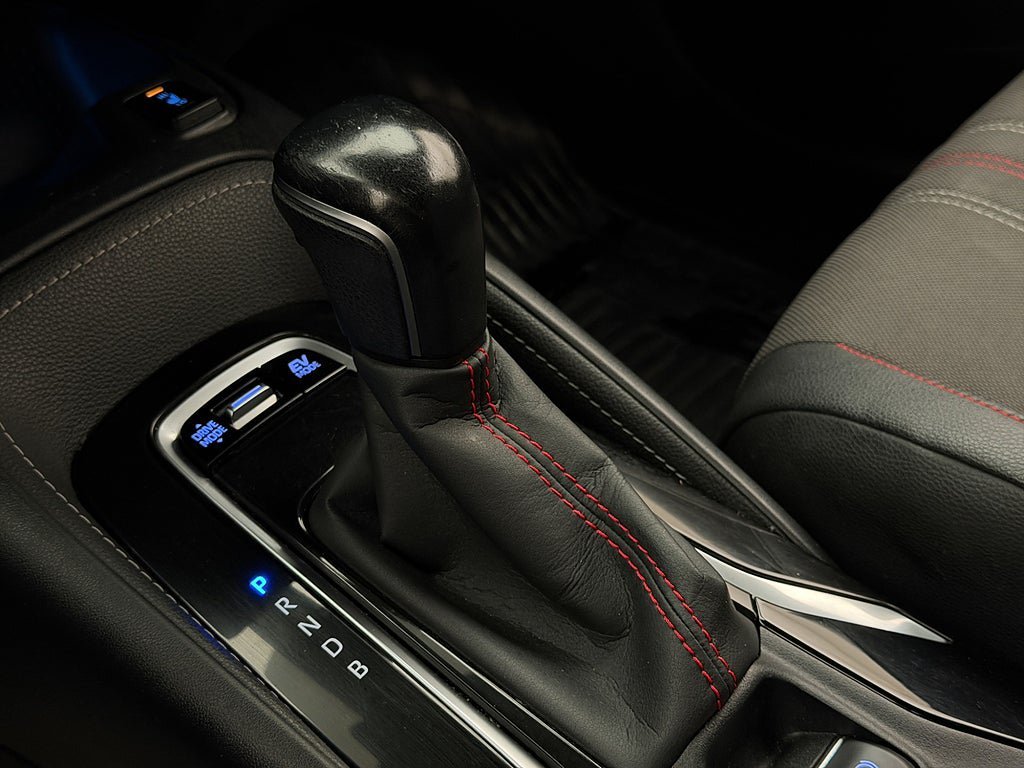 Vehicle Image 23