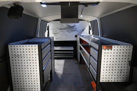 Vehicle Image 9