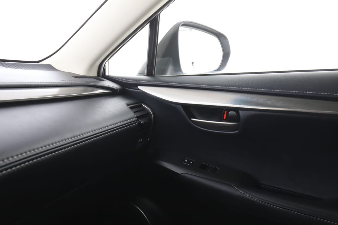 Vehicle Image 34
