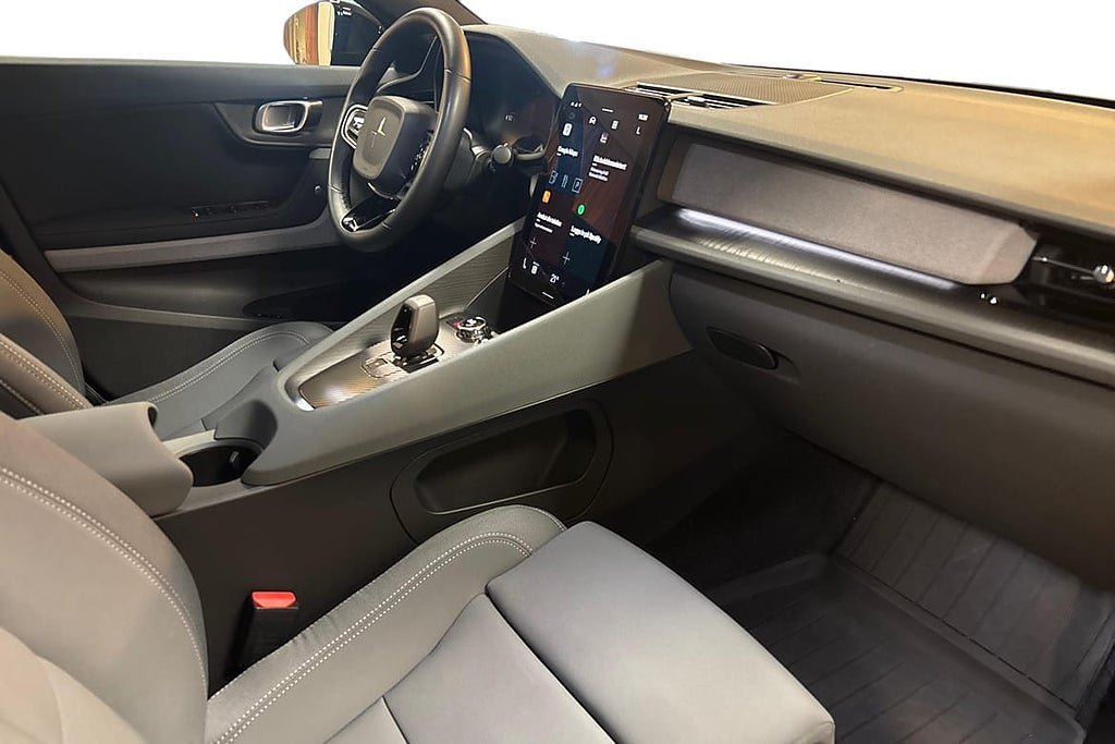 Vehicle Image 9