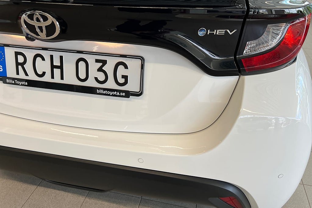 Vehicle Image 22