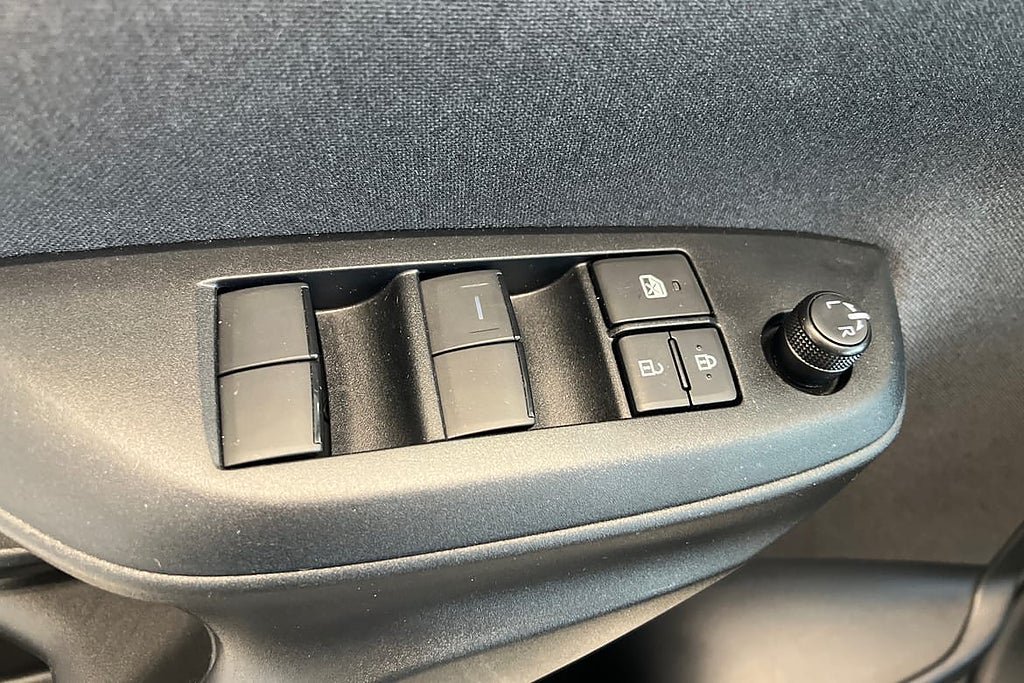 Vehicle Image 23