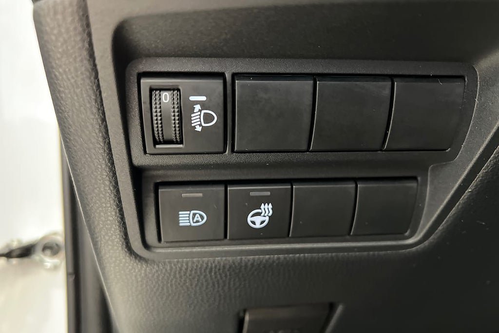 Vehicle Image 24