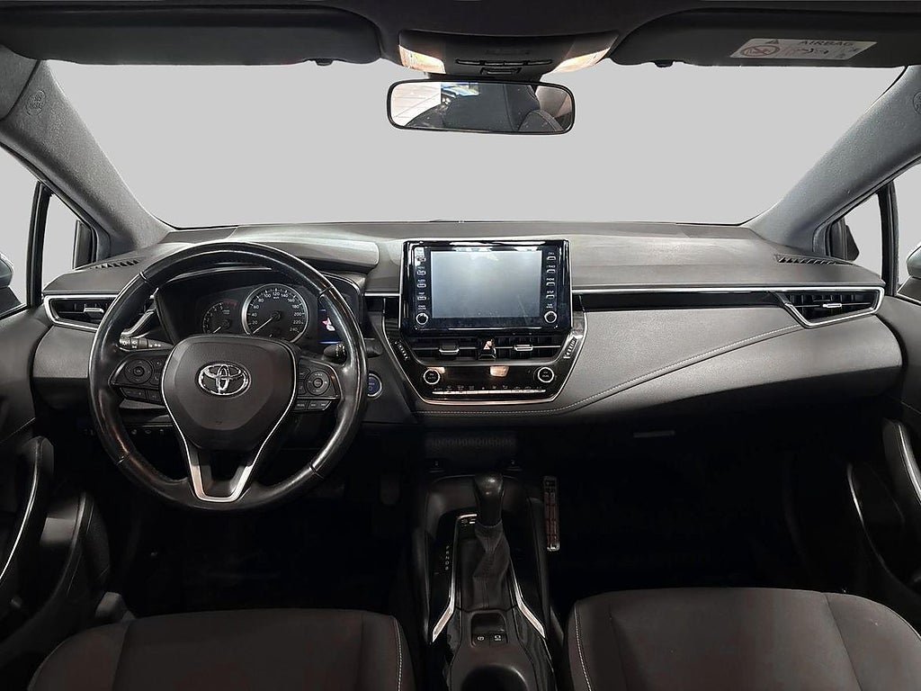Vehicle Image 12