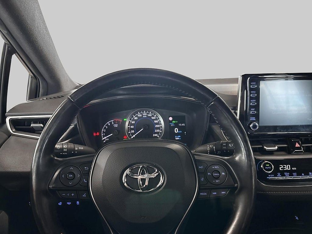 Vehicle Image 15