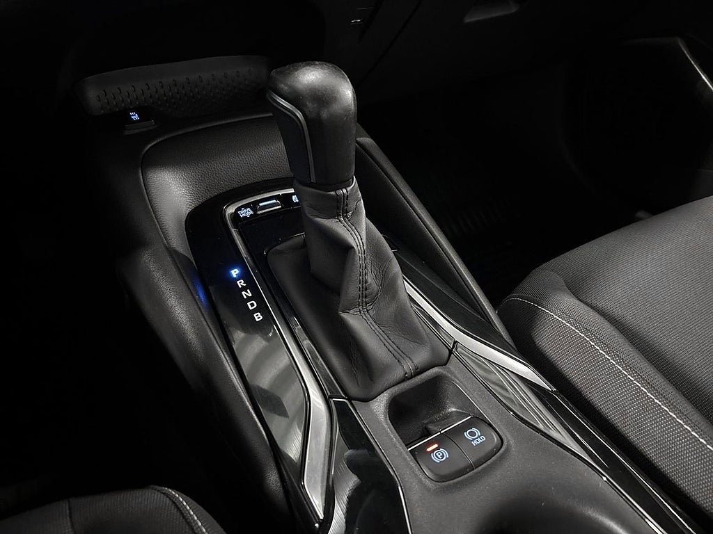 Vehicle Image 18