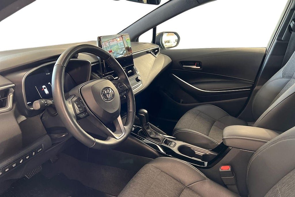 Vehicle Image 14