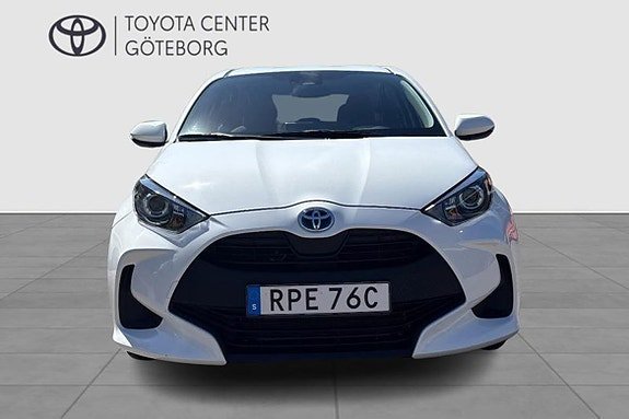 Vehicle Image 7