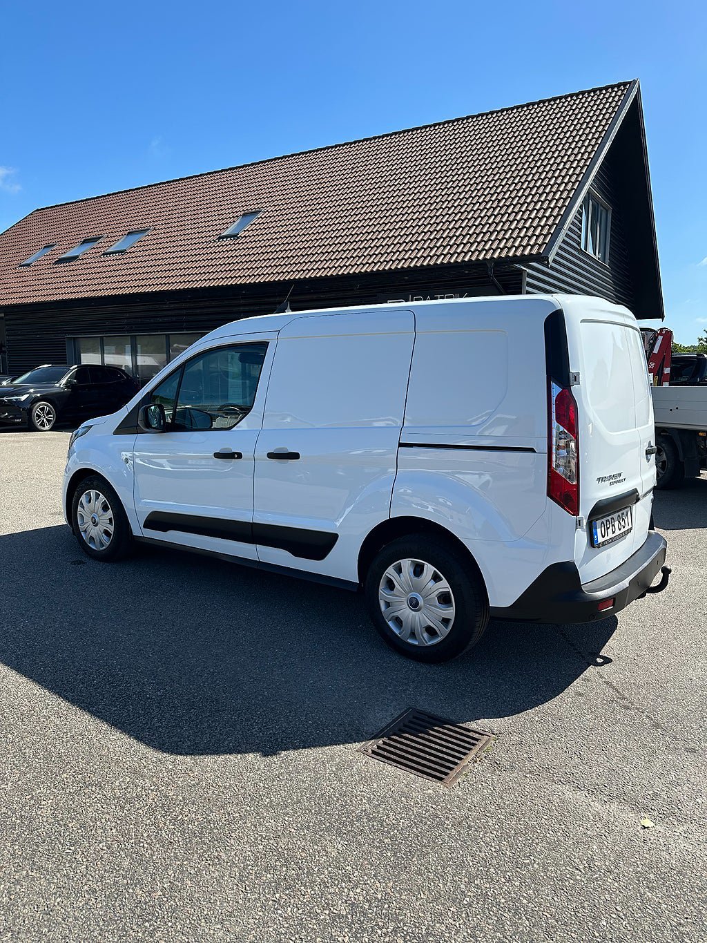 Vehicle Image 7