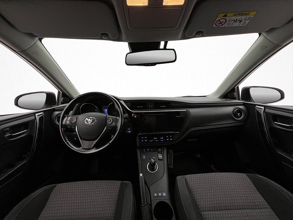 Vehicle Image 10
