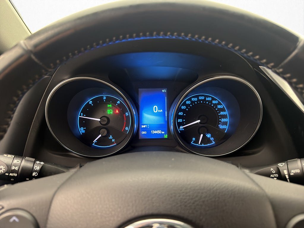 Vehicle Image 13