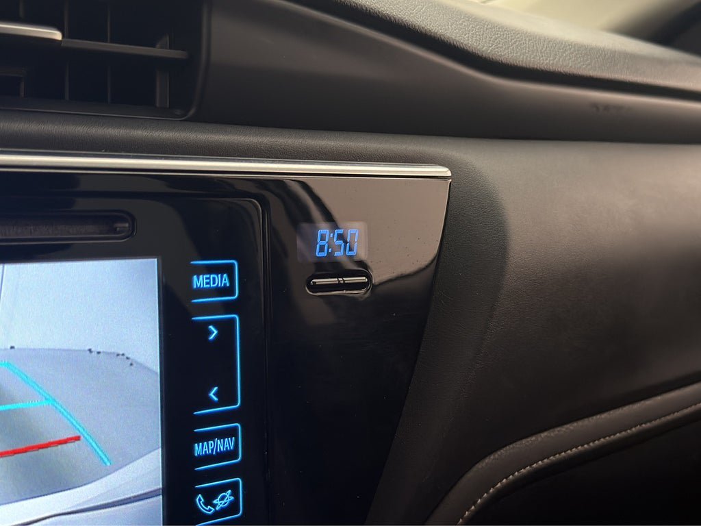 Vehicle Image 19