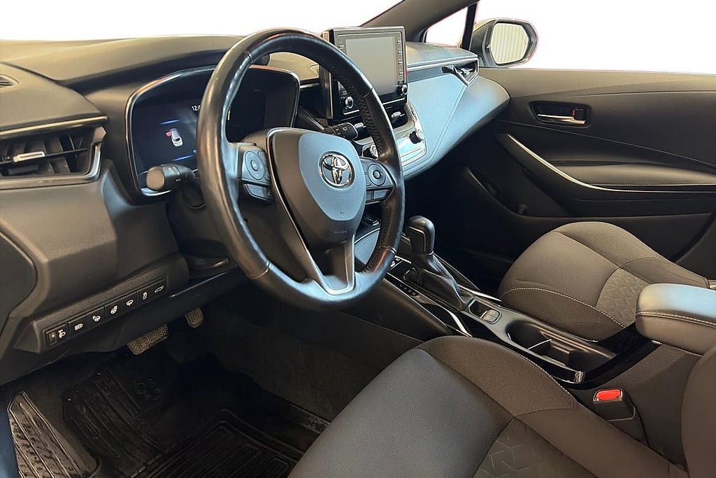 Vehicle Image 10