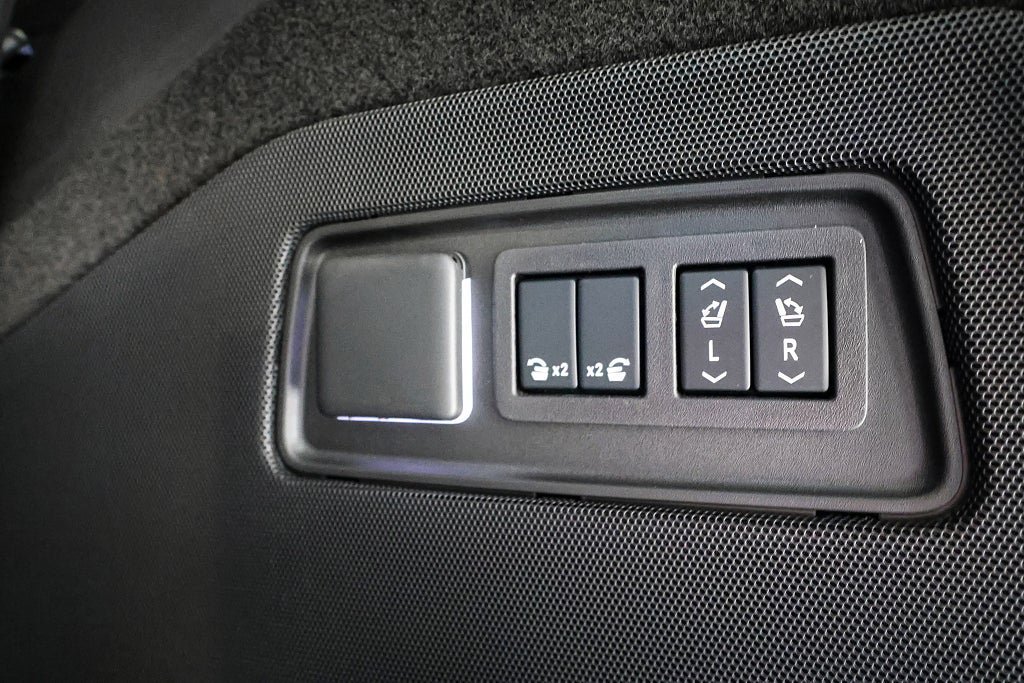 Vehicle Image 27