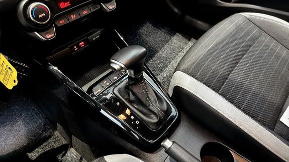 Vehicle Image 20