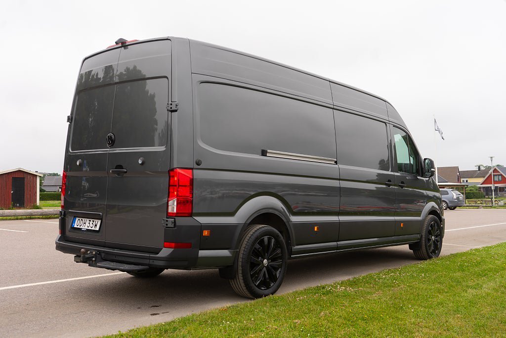 Vehicle Image 9