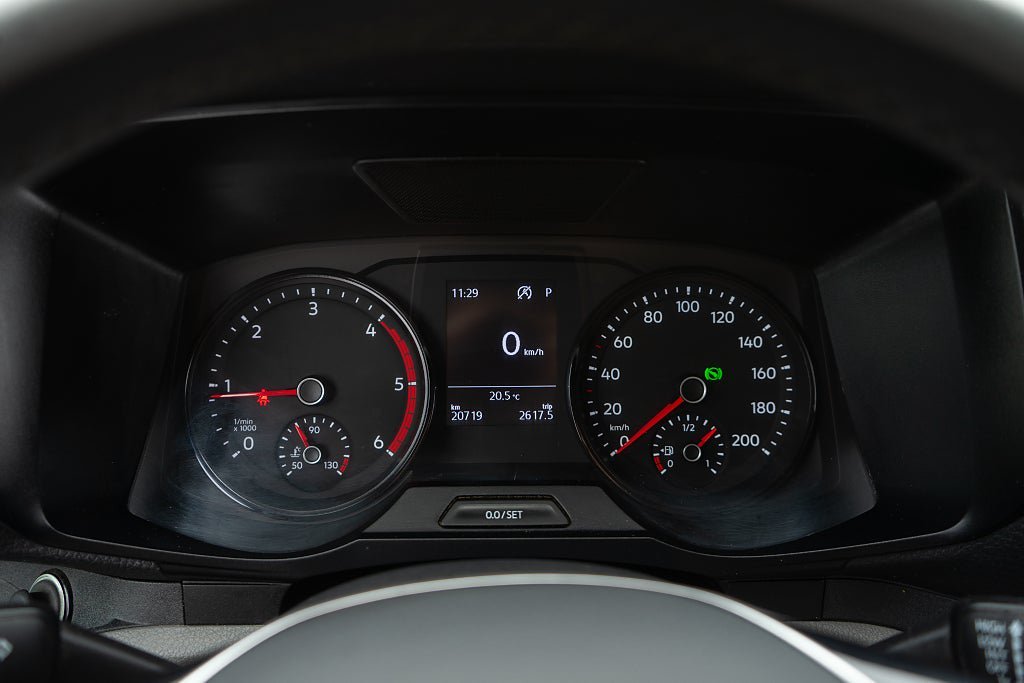 Vehicle Image 19