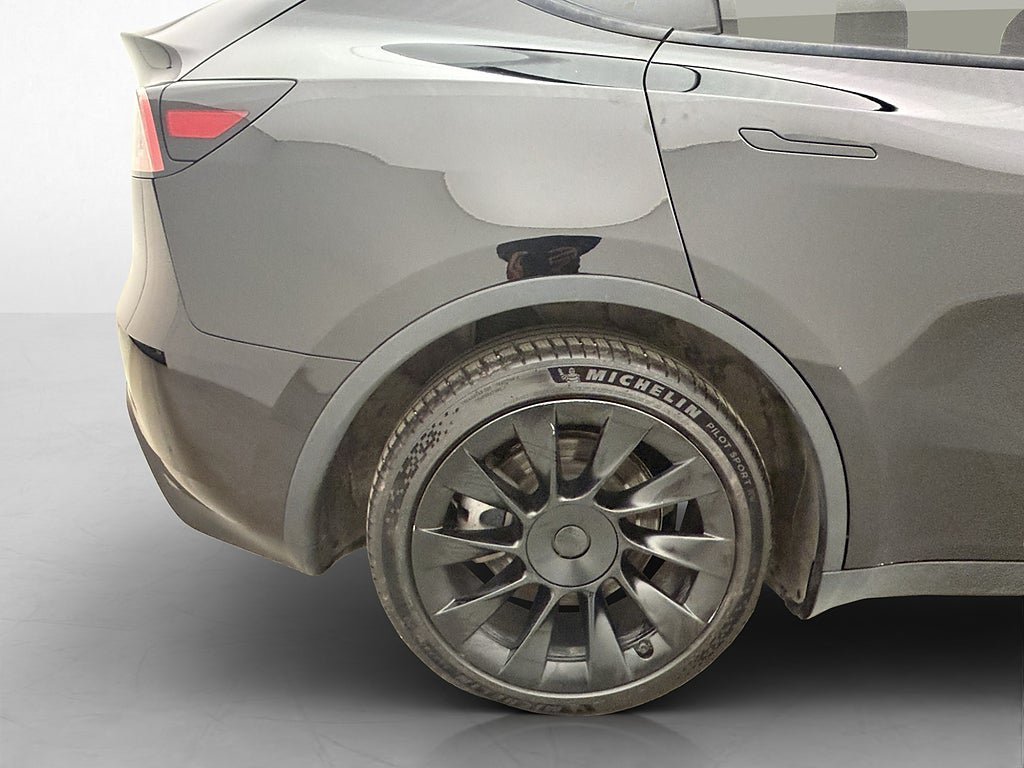 Vehicle Image 31