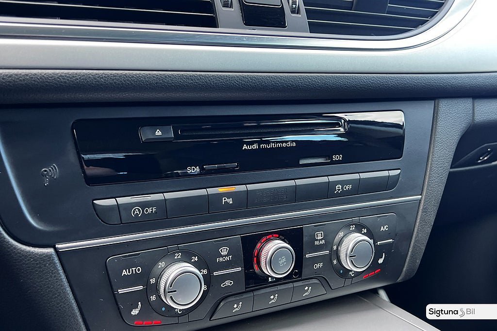 Vehicle Image 24