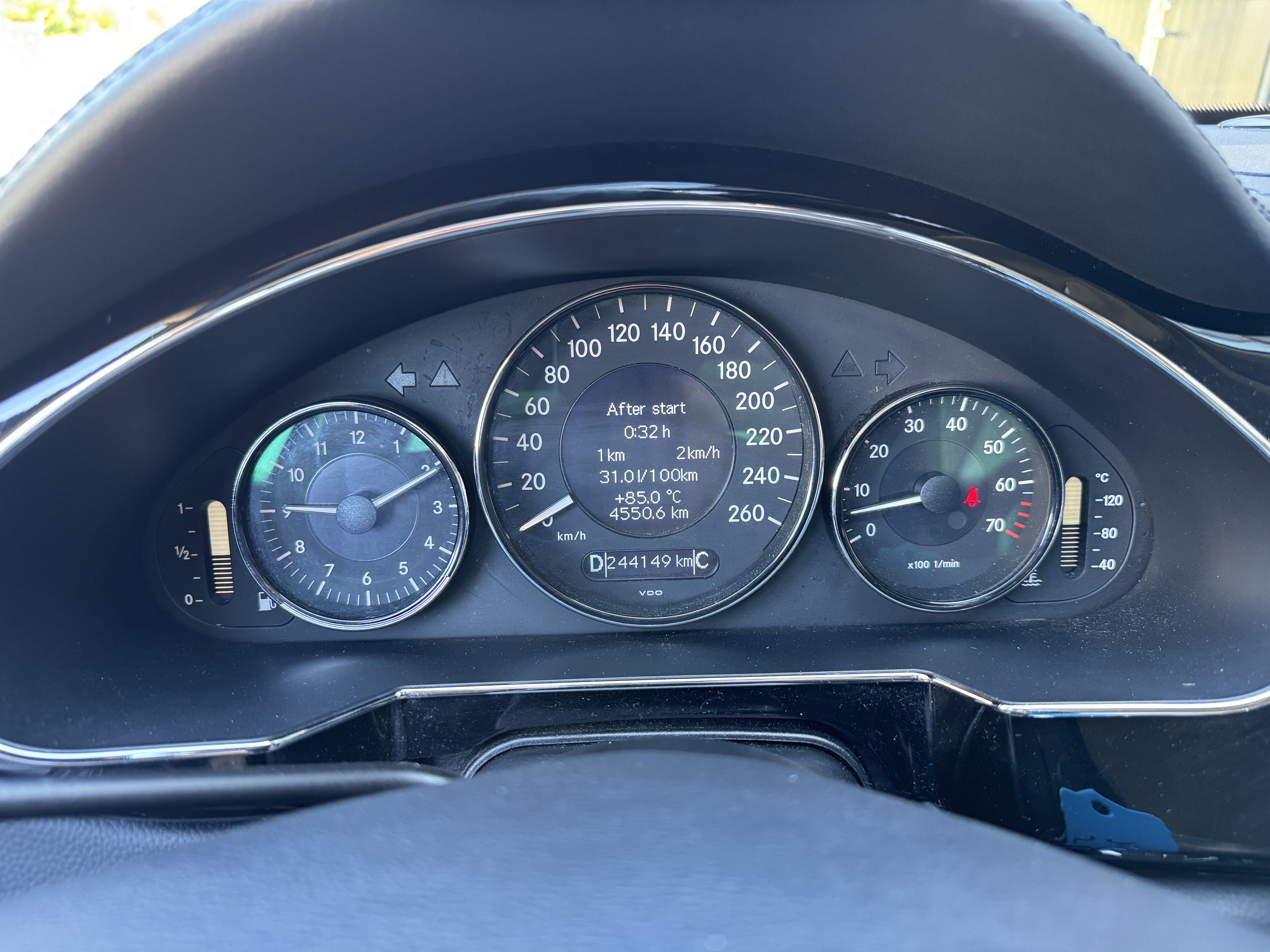 Vehicle Image 35