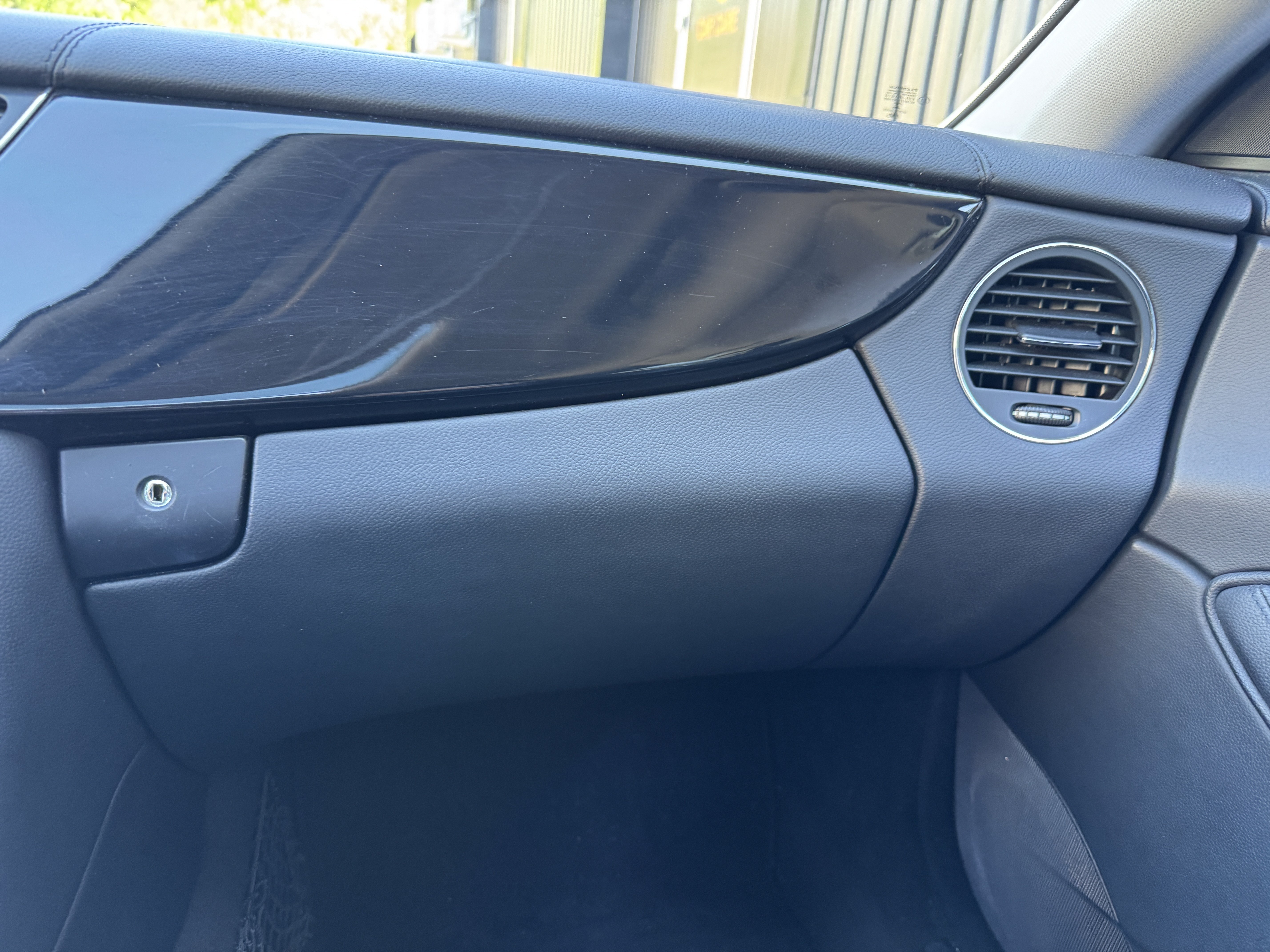 Vehicle Image 39
