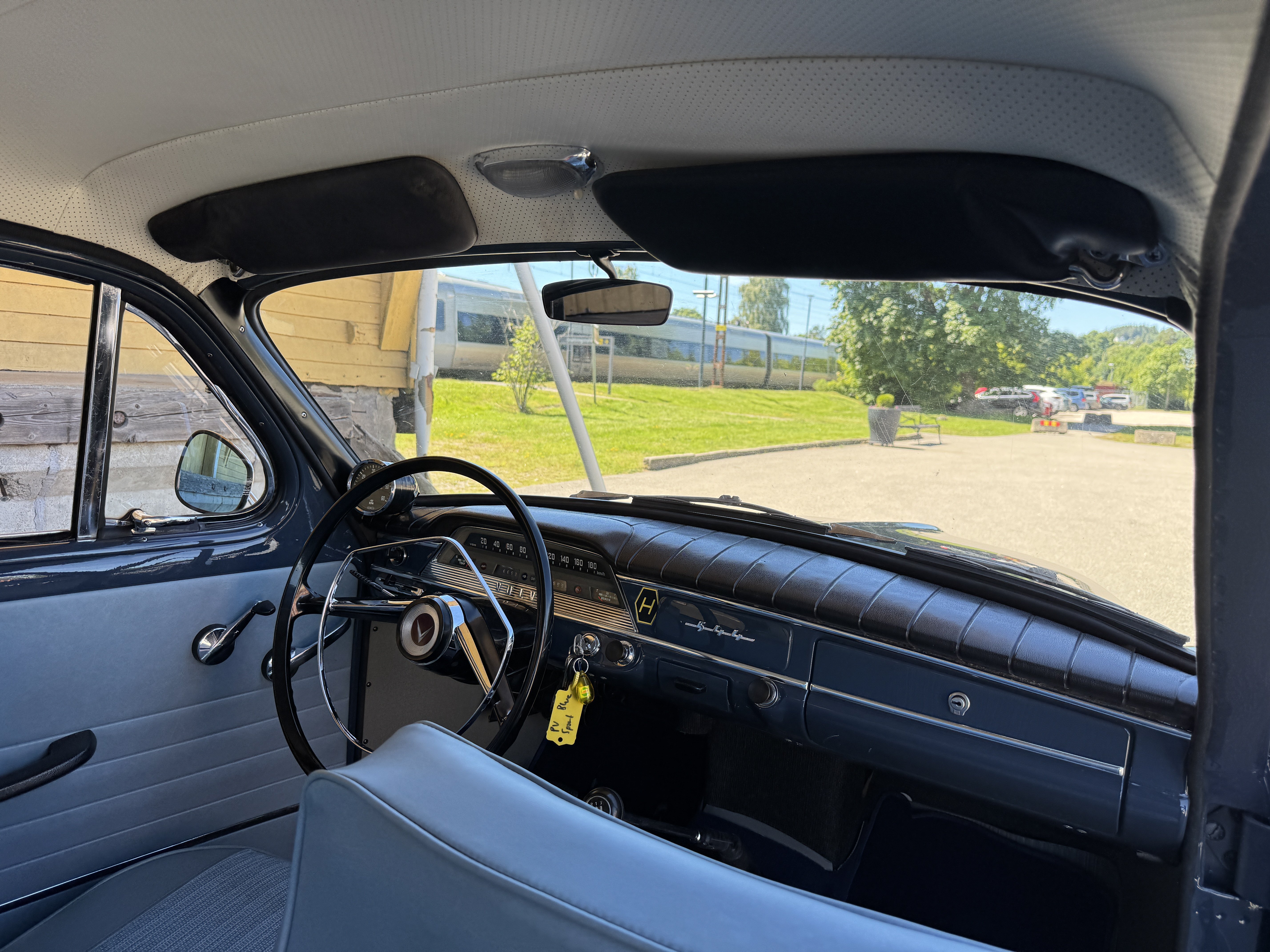 Vehicle Image 41