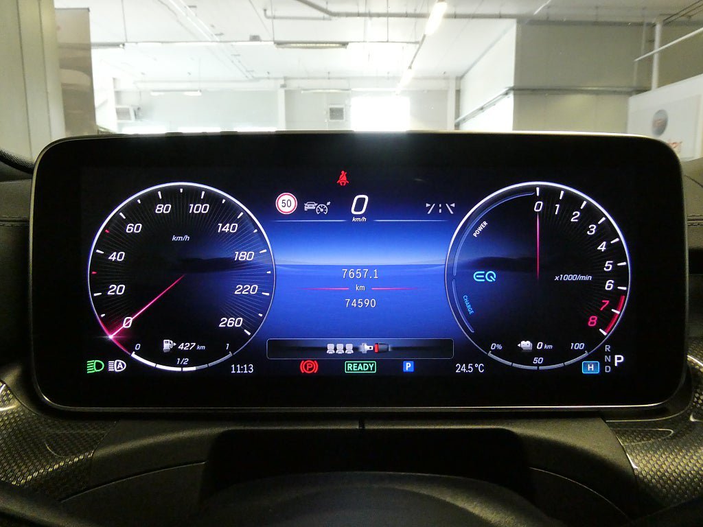Vehicle Image 13