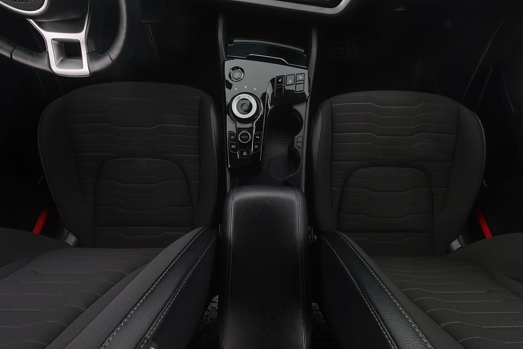 Vehicle Image 14