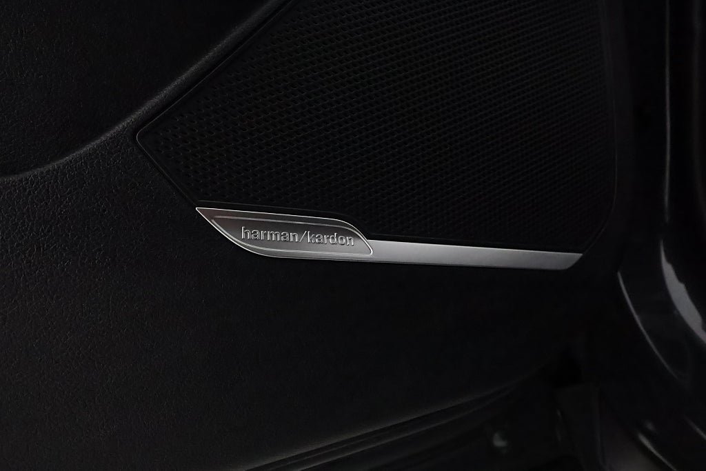 Vehicle Image 24