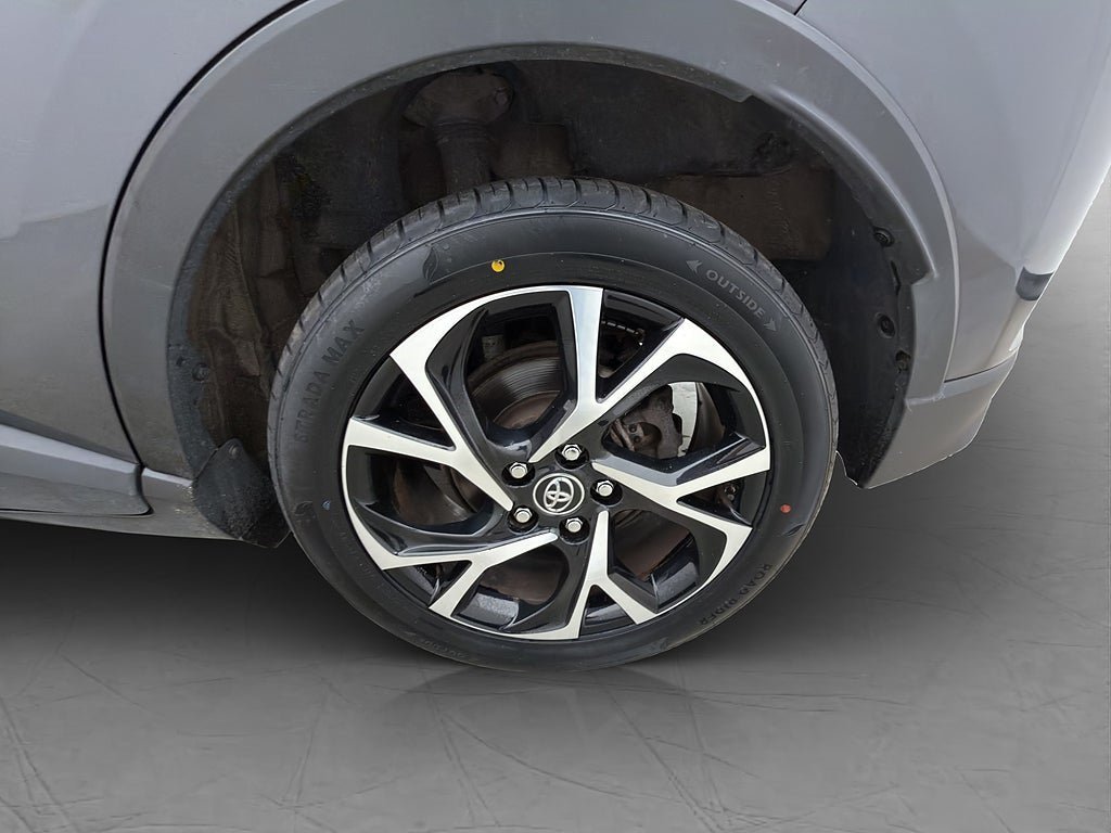 Vehicle Image 33