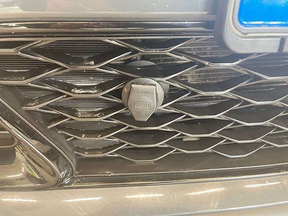 Vehicle Image 24