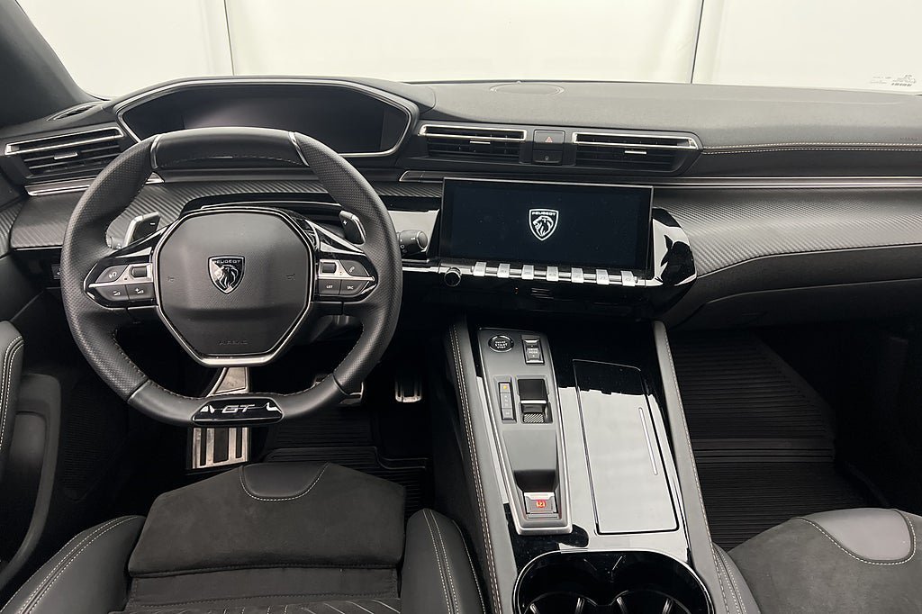 Vehicle Image 23