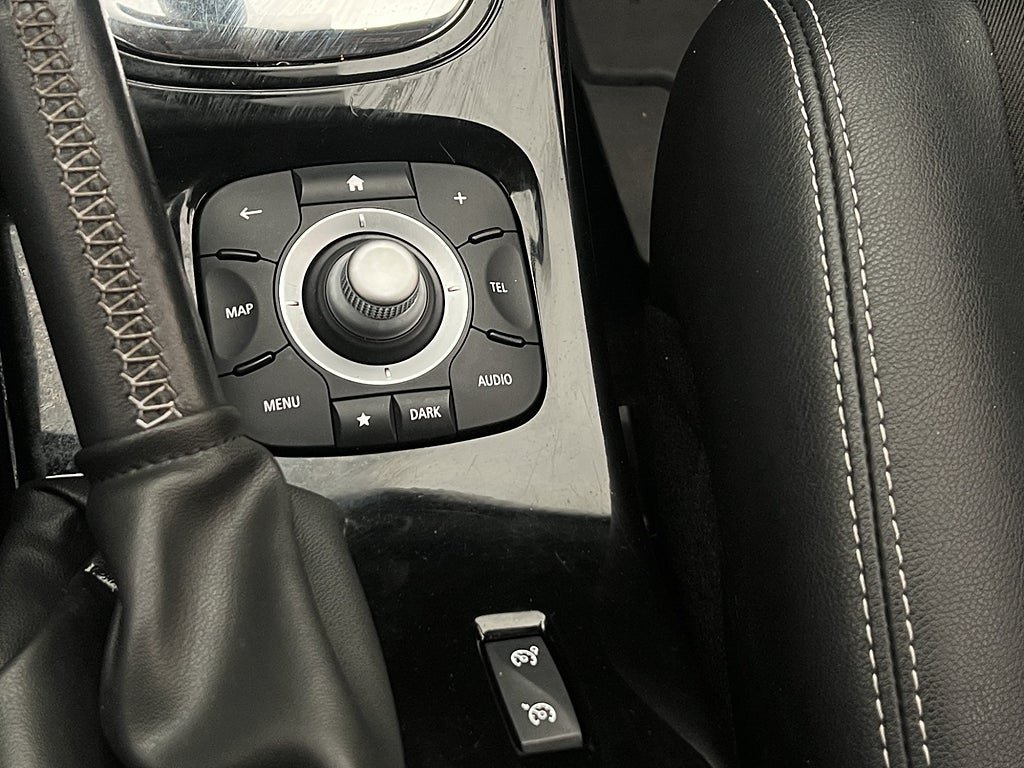 Vehicle Image 26