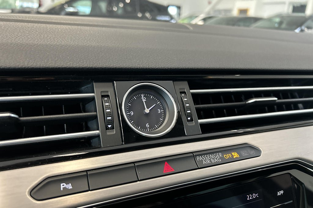 Vehicle Image 27