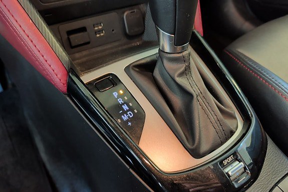 Vehicle Image 14