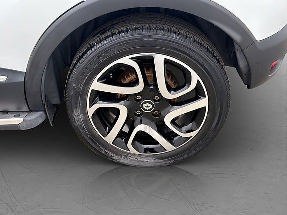 Vehicle Image 26