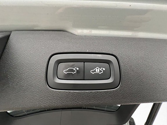 Vehicle Image 29