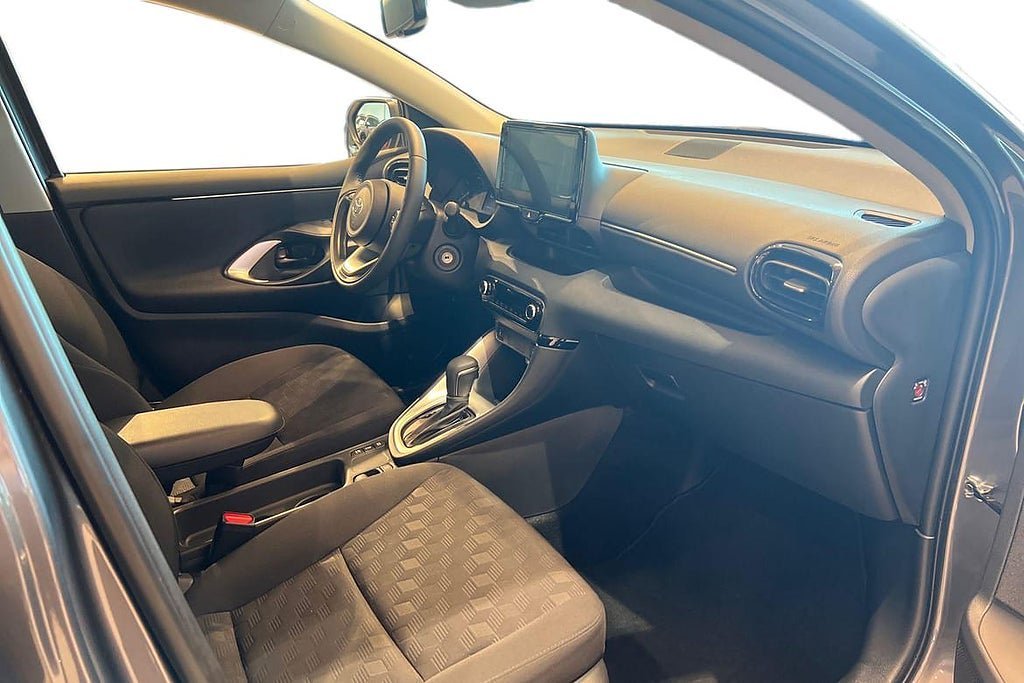 Vehicle Image 7