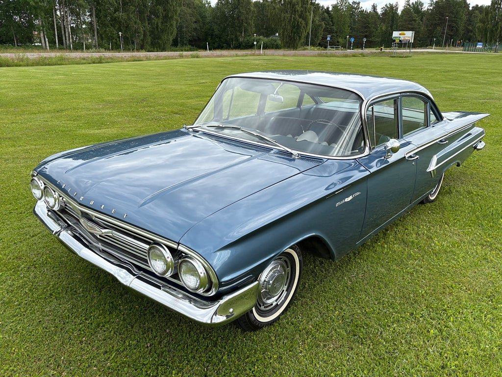 Vehicle Image 24
