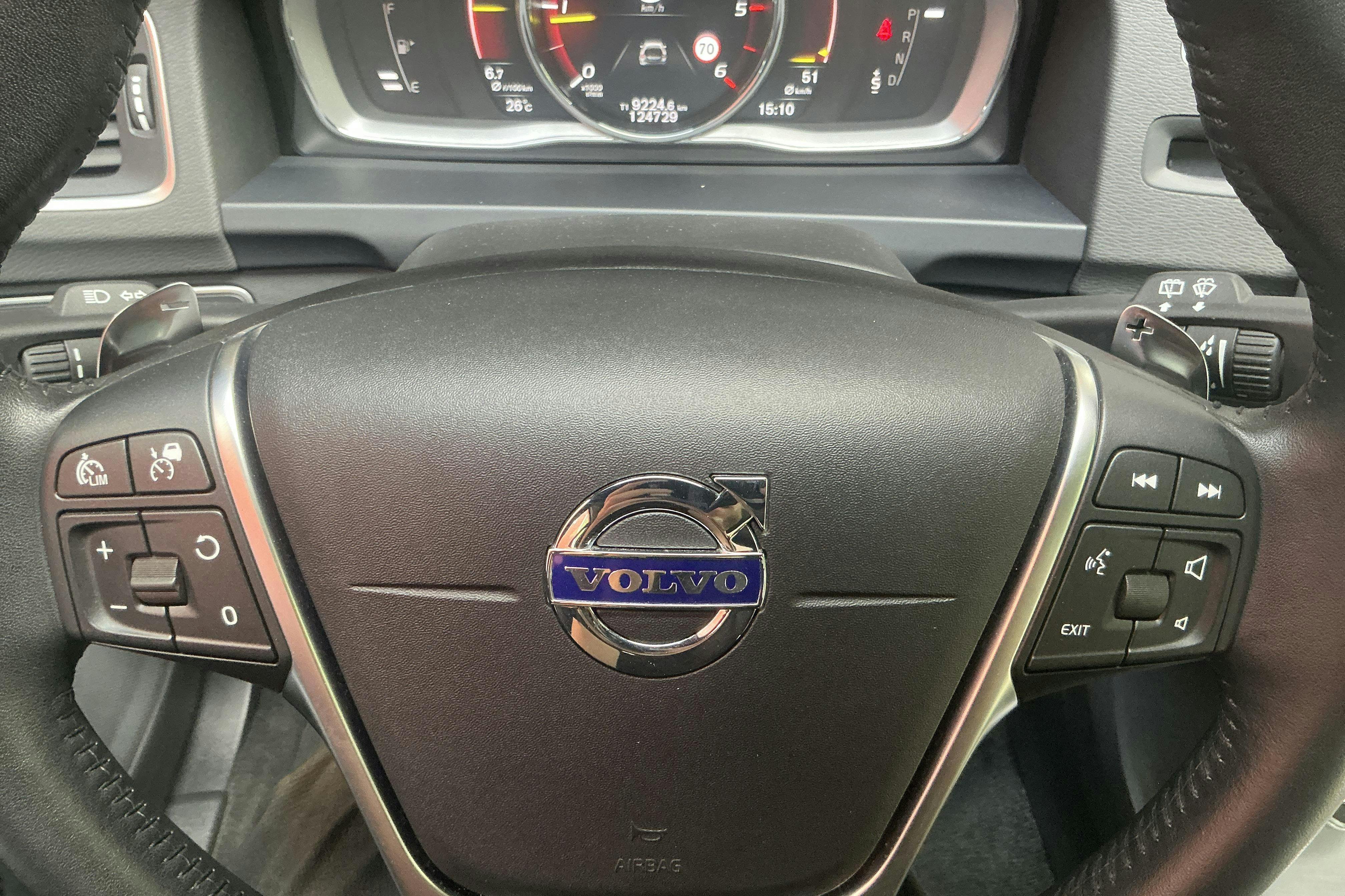 Vehicle Image 17