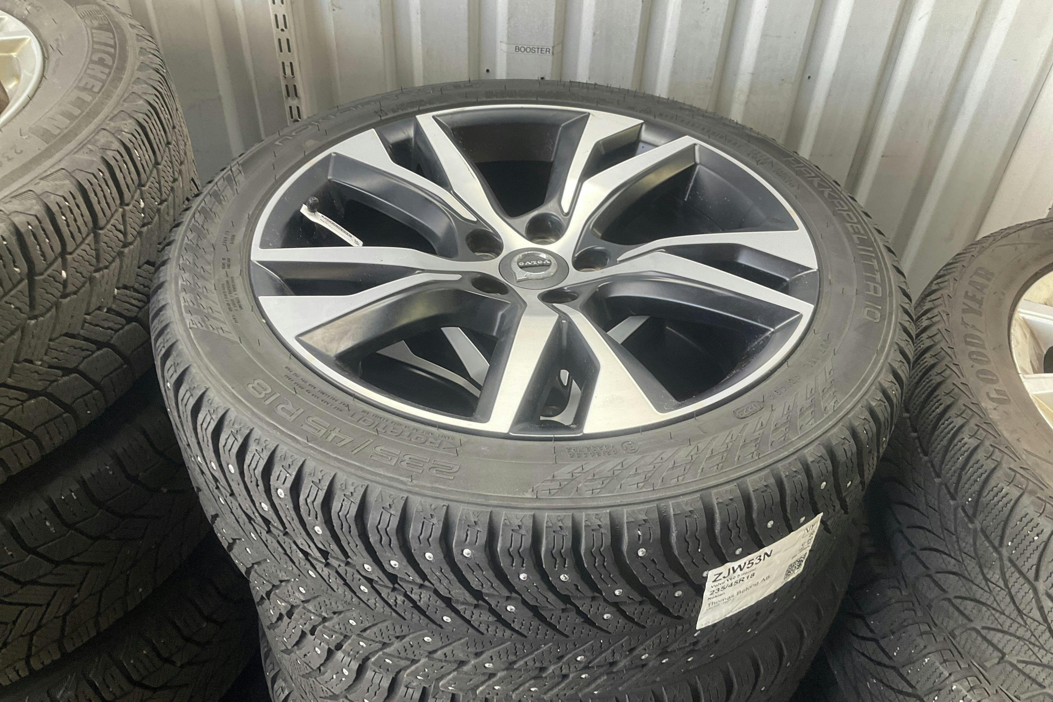 Vehicle Image 20